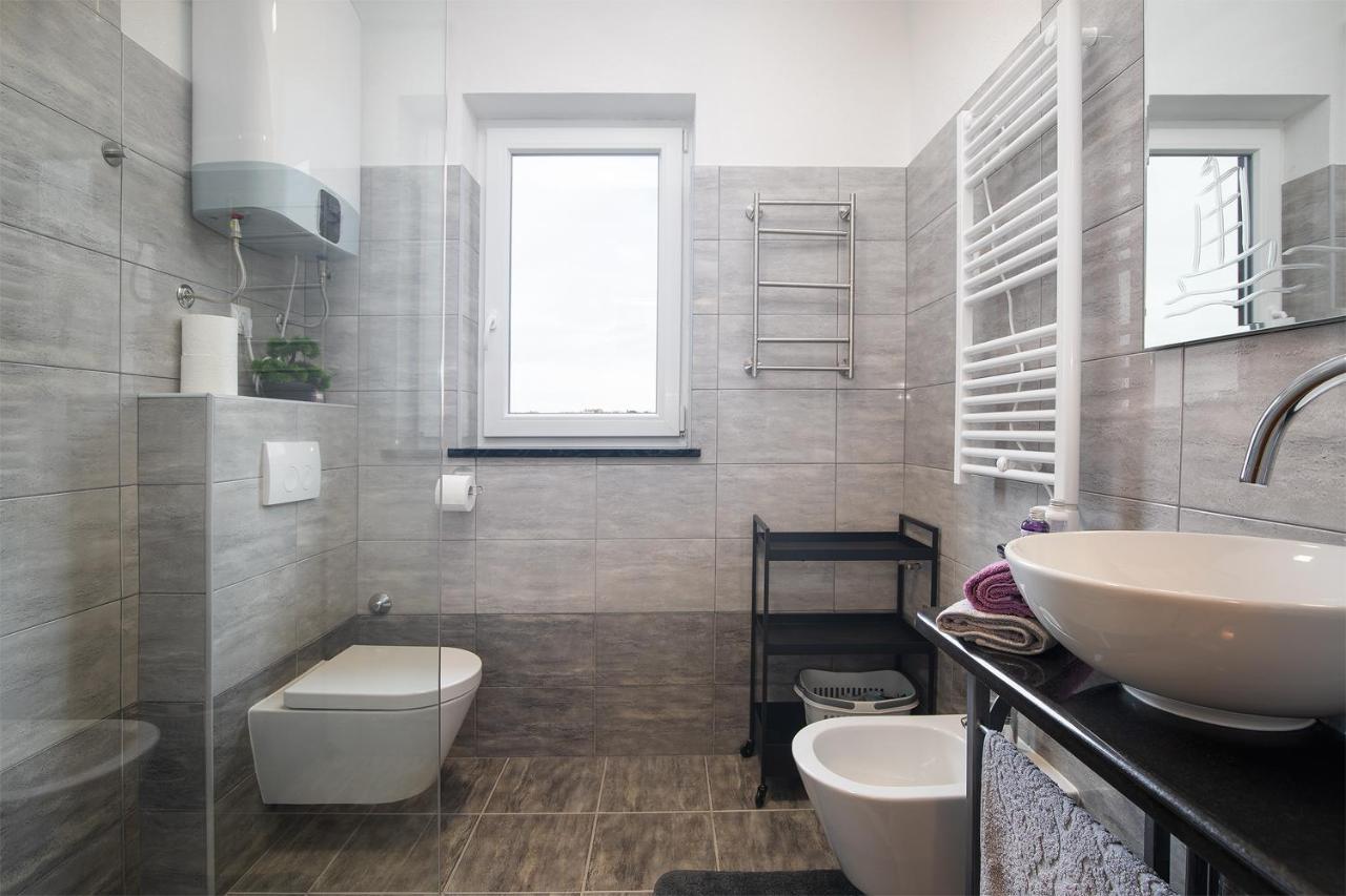Apartment Little Gallery ****